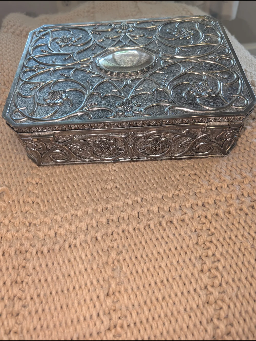 Godinger silver-plated jewelry box / Tone Trinket Box